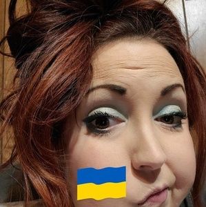 Meet your Posher, Hanna